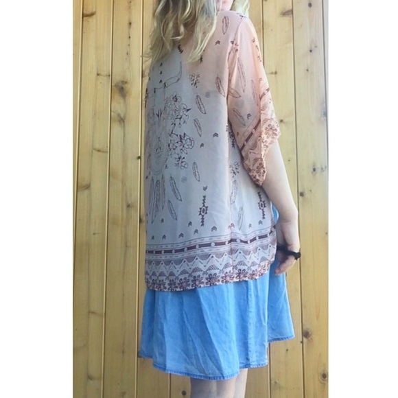 Bohemian sheer kimono with bull on back - Picture 2 of 6